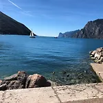 Emma\'S Riva